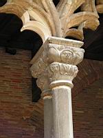 Toulouse, Cloitre des Augustins, Cloitre, Chapiteau (1)